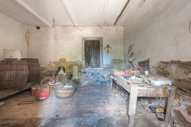 farmhouse for sale in Roccasecca