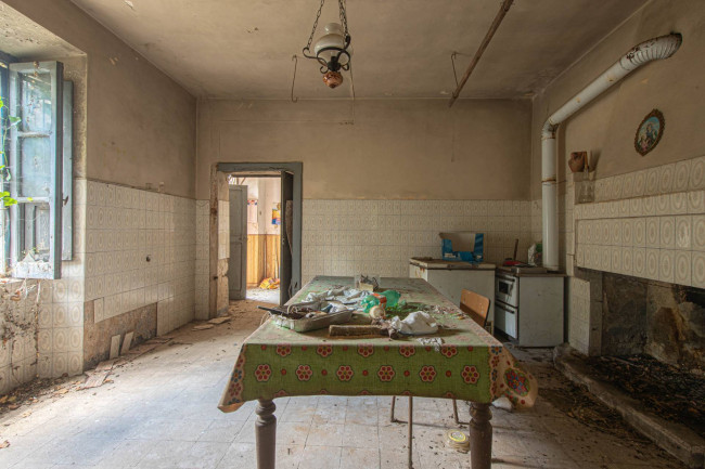 farmhouse for sale in Roccasecca