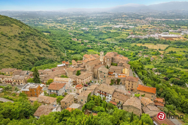 Palazzo storico in vendita a Falvaterra