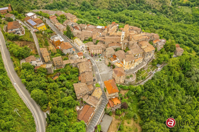 Palazzo storico in vendita a Falvaterra
