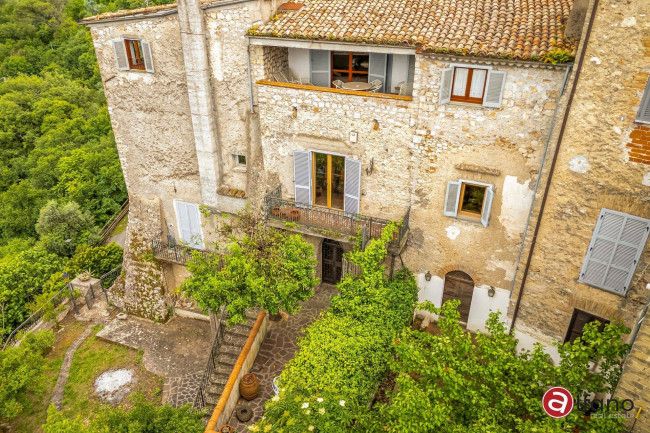 Palazzo storico in vendita a Falvaterra