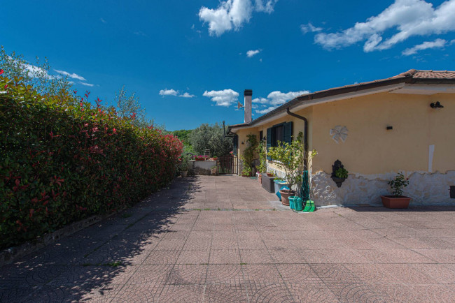 House in Sora - Image 5
