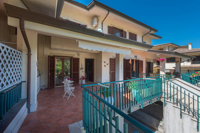 House in Arce - Image 3