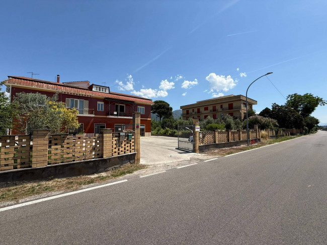 Apartment in Roccasecca - Image 5