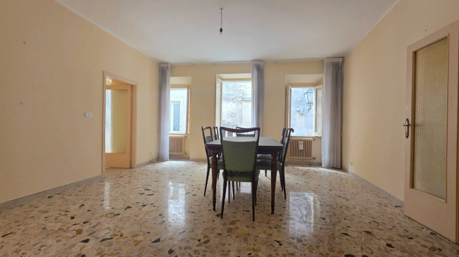 House in Arpino - Image 2