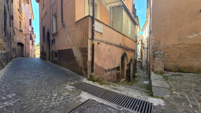 Abitazioni tipiche storiche in vendita a Arpino
