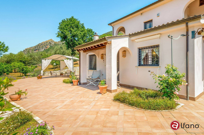 Villa in vendita a Castrocielo
