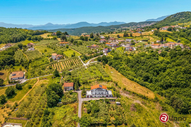 Villa bifamiliare in vendita a Isernia