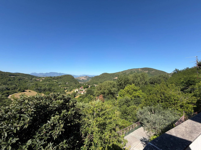 soluzione semiindipendente in vendita a Rocca d'Arce