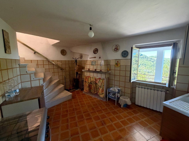 soluzione semiindipendente in vendita a Rocca d'Arce