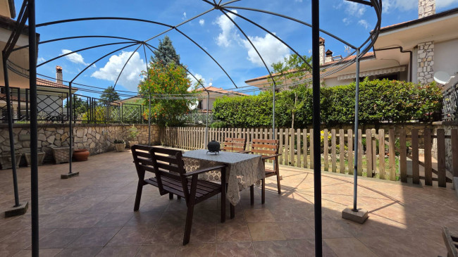 semi-detached house for sale in Segni