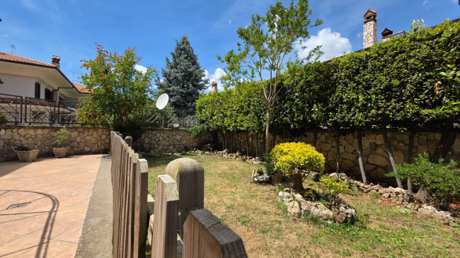 semi-detached house for sale in Segni