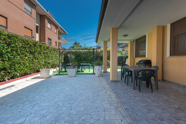 Apartment in Roccasecca - Image 3