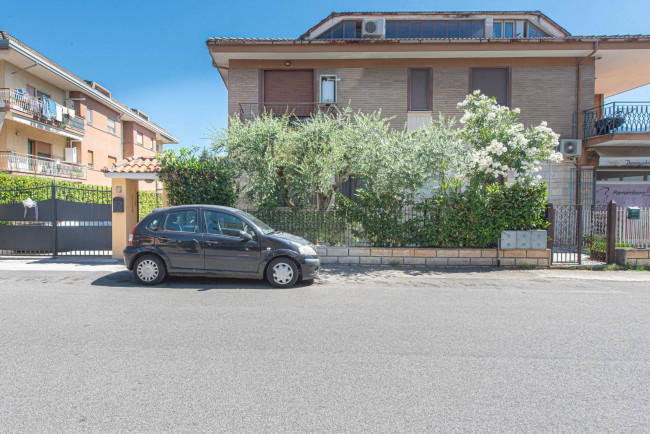 Apartment in Roccasecca - Image 4