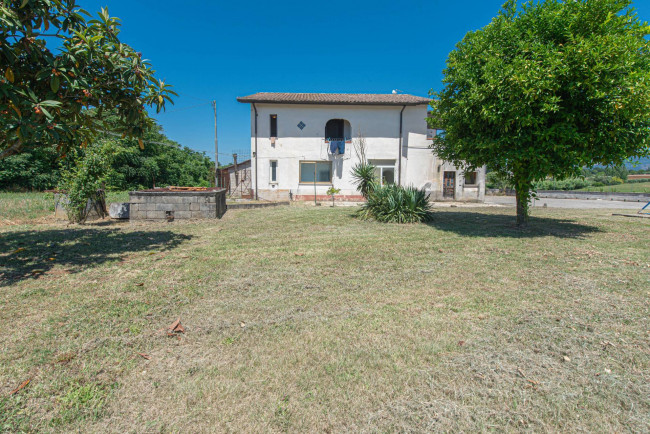House in Pontecorvo - view 1