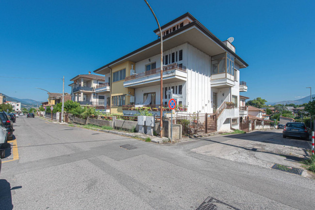 Palazzina Indipendente in vendita a Pontecorvo