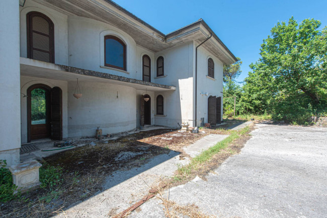  for sale in Pontecorvo
