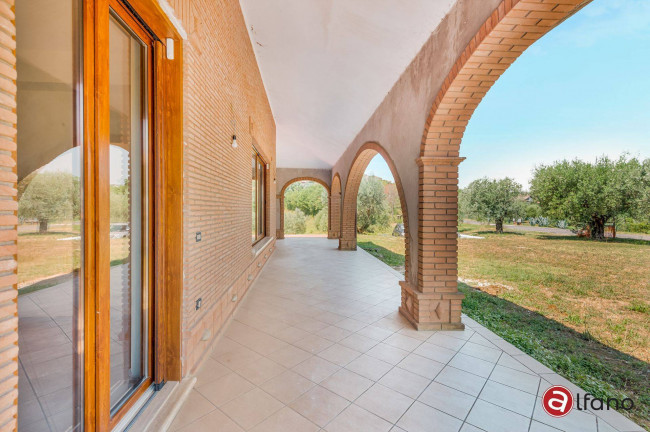 Villa in vendita a Ripi