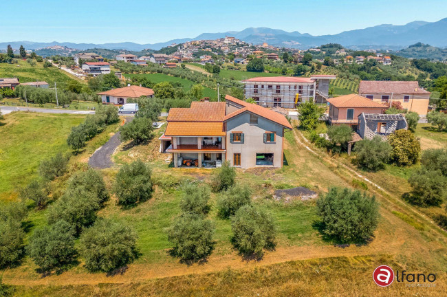Villa in vendita a Ripi
