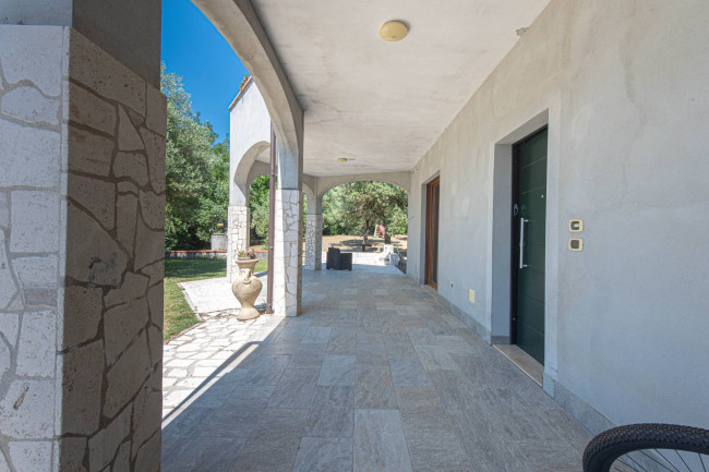 Villa in vendita a Ceccano