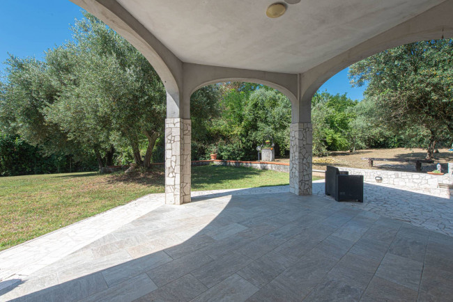 Villa in vendita a Ceccano