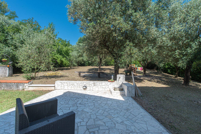Villa in vendita a Ceccano