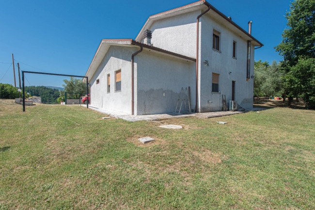 Villa in vendita a Ceccano