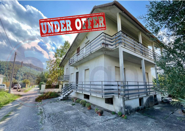 detached house for sale in Arce