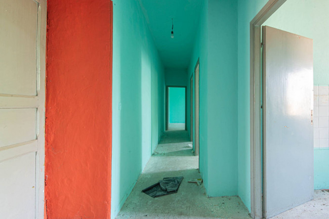 whole building for sale in Roccasecca