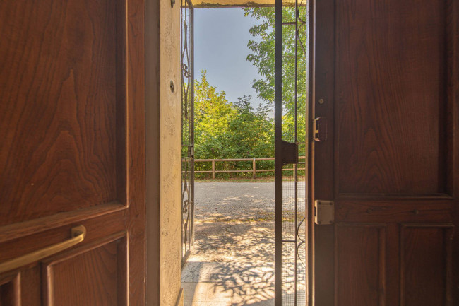 manor house for sale in Picinisco