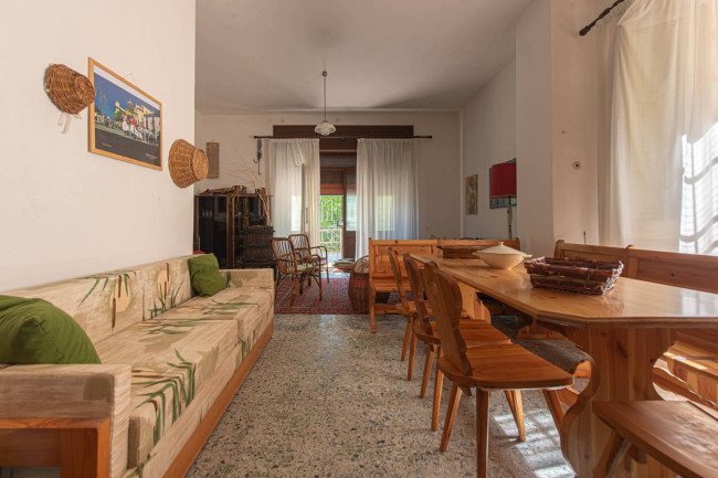 manor house for sale in Picinisco
