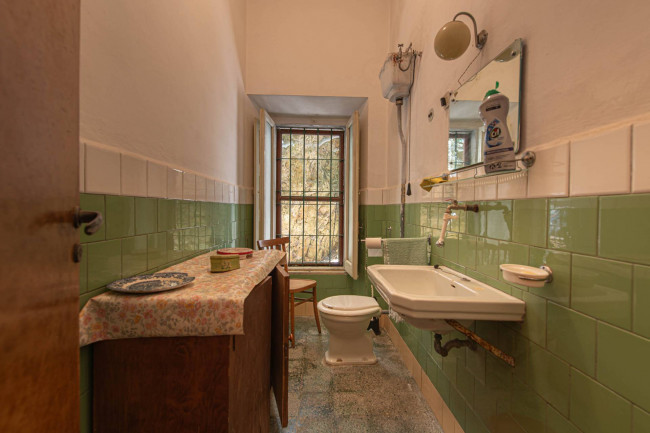 manor house for sale in Picinisco