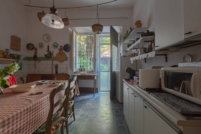 manor house for sale in Picinisco