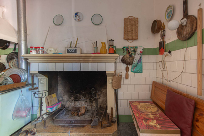 manor house for sale in Picinisco