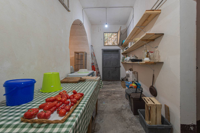 manor house for sale in Picinisco