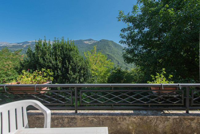 manor house for sale in Picinisco