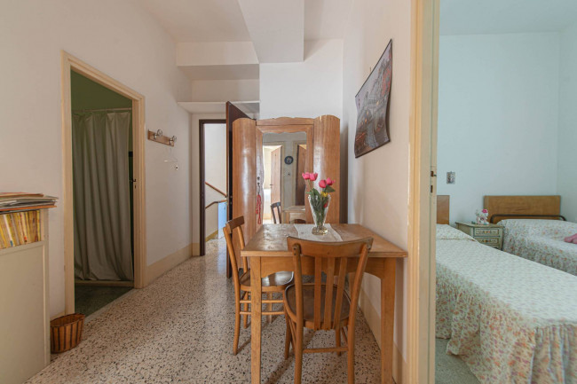 manor house for sale in Picinisco