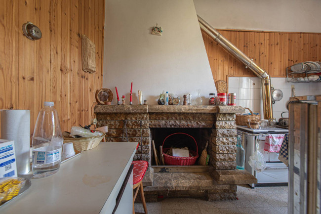manor house for sale in Picinisco