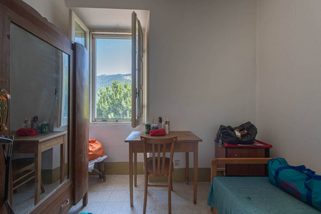 manor house for sale in Picinisco