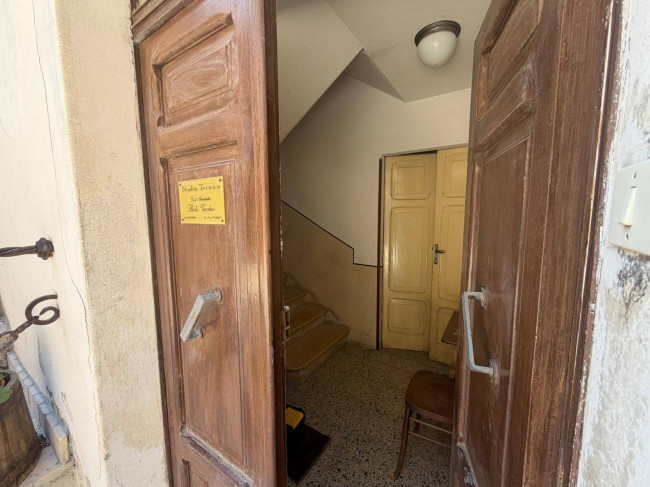 typical historical house for sale in Colle San Magno