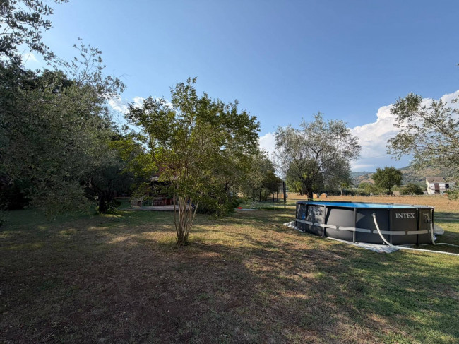 Casale di campagna in vendita a Roccasecca