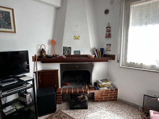 Appartamento in vendita a Sasso di Castalda