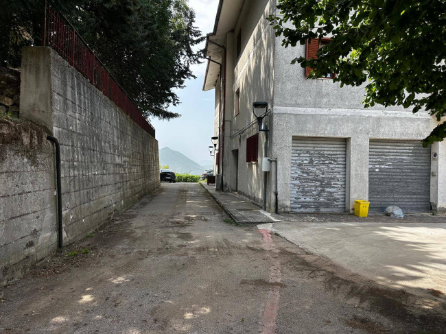 Appartamento in vendita a Sasso di Castalda