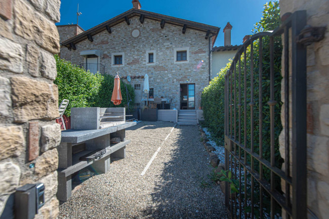 Appartamento in vendita a Ficulle