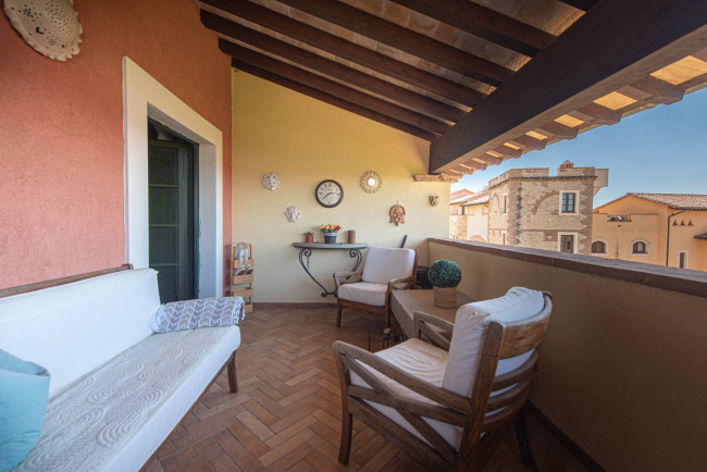 House in Ficulle - Image 3