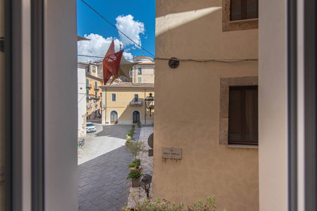 Abitazioni tipiche storiche in vendita a Isola del Liri