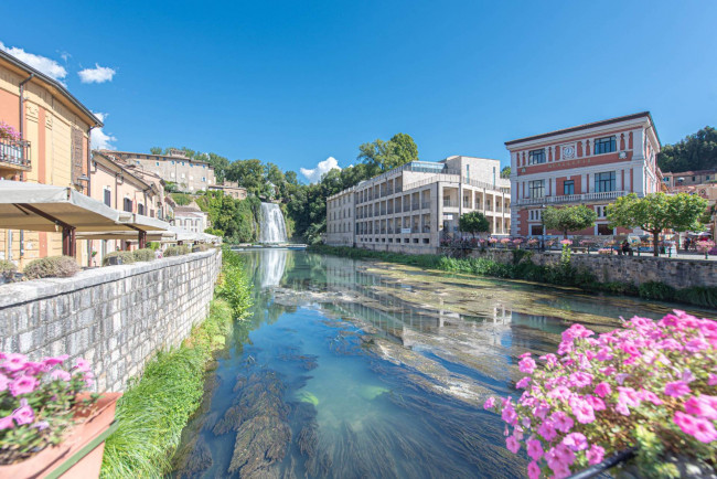 Abitazioni tipiche storiche in vendita a Isola del Liri