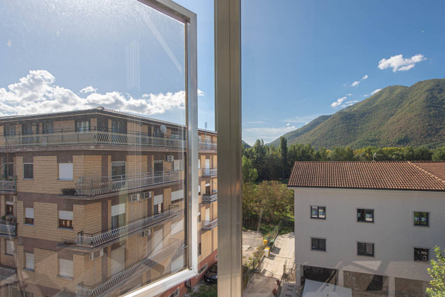 Apartment in Atina - Image 3