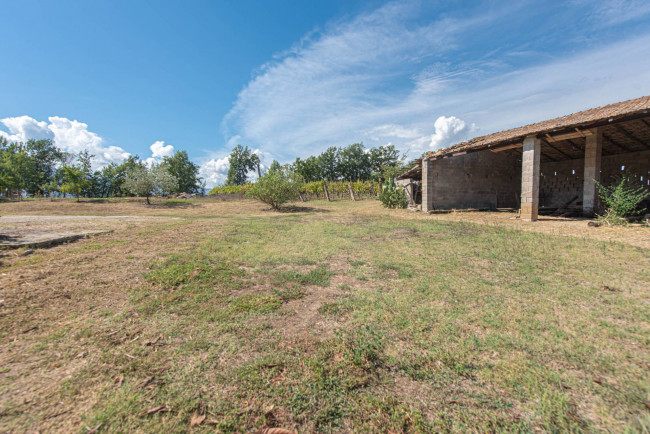 Casale di campagna in vendita a Pontecorvo