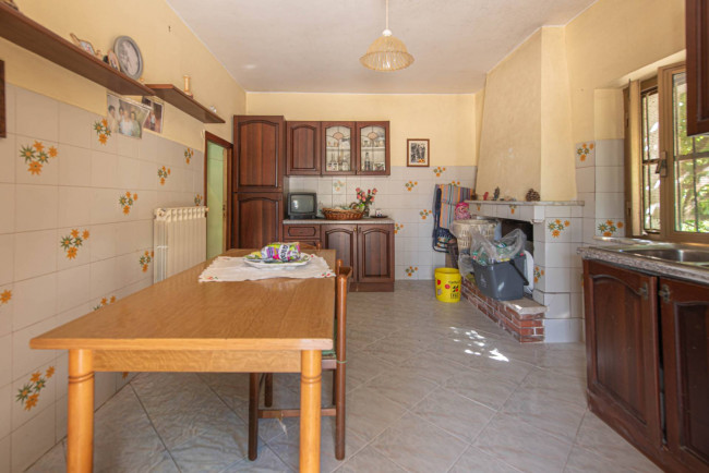 Casale di campagna in vendita a Pontecorvo